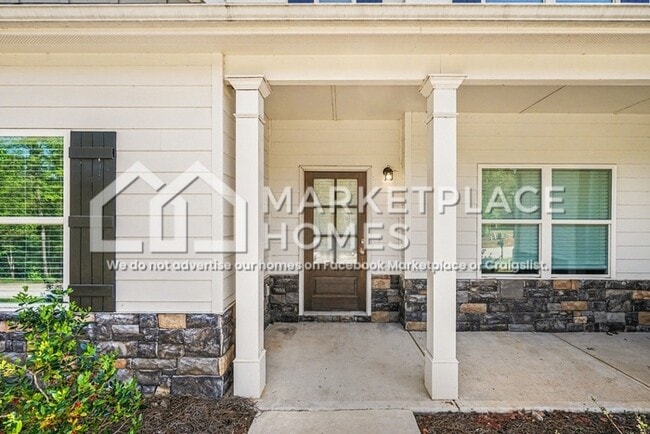 Foto del edificio - 110 Hawthorn Ln