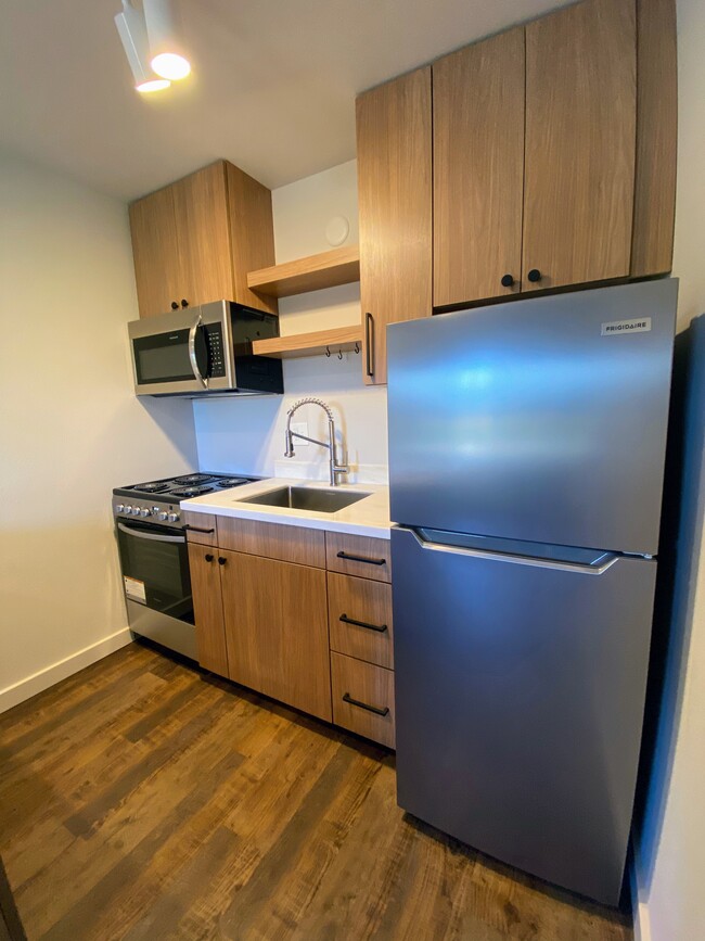 Foto del edificio - 575 Greenwood Ave