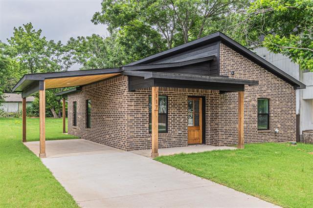 Building Photo - 117 W Sears St