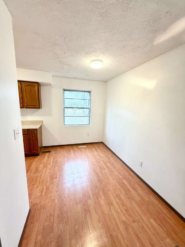 Foto del edificio - Fully Renovated 3 Bedroom 1 bath Home!