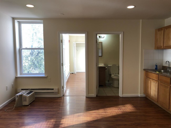 Foto del edificio - 6954 Keystone St