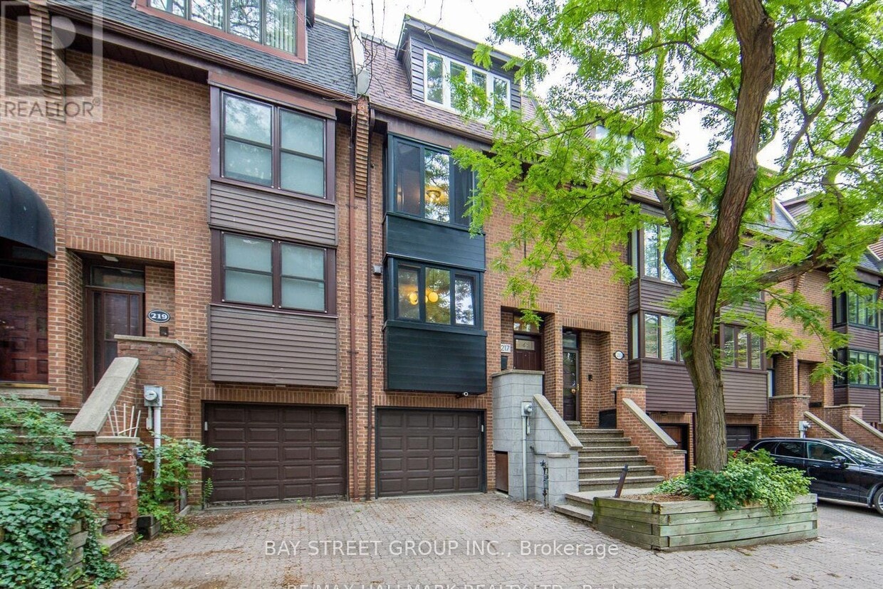 Photo principale - 217 Mutual St