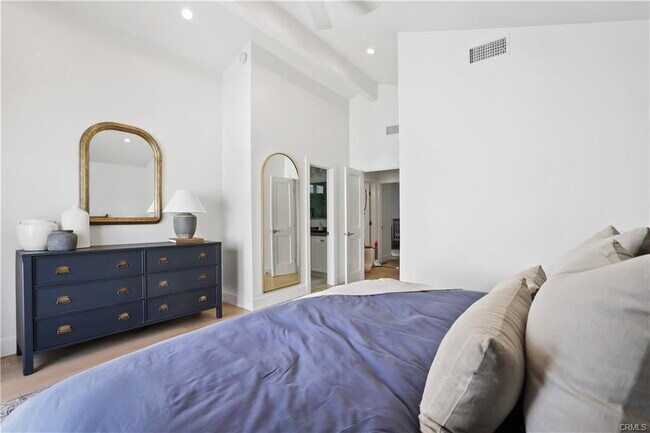 Foto del edificio - 511.5 Fernleaf Ave