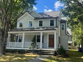 Building Photo - 7 Upland Rd
