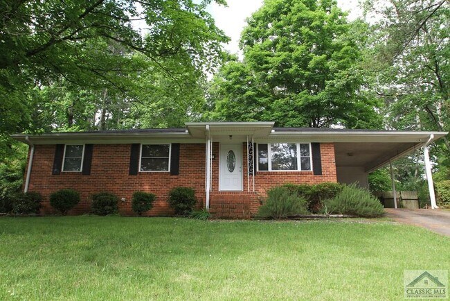 Building Photo - 707 Forest Heights Dr