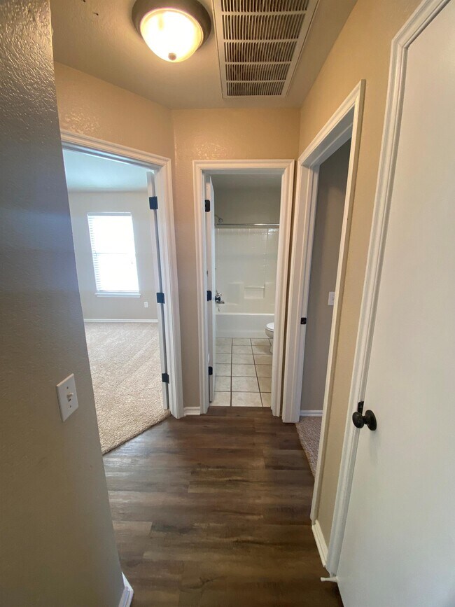 Foto del edificio - 2612 NW 164th Terrace