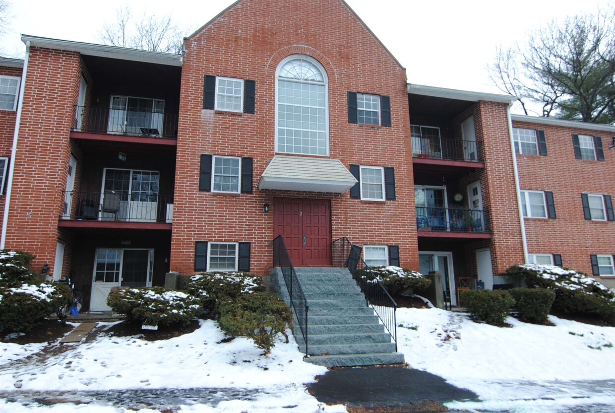 Primary Photo - 3 Louisburg Square