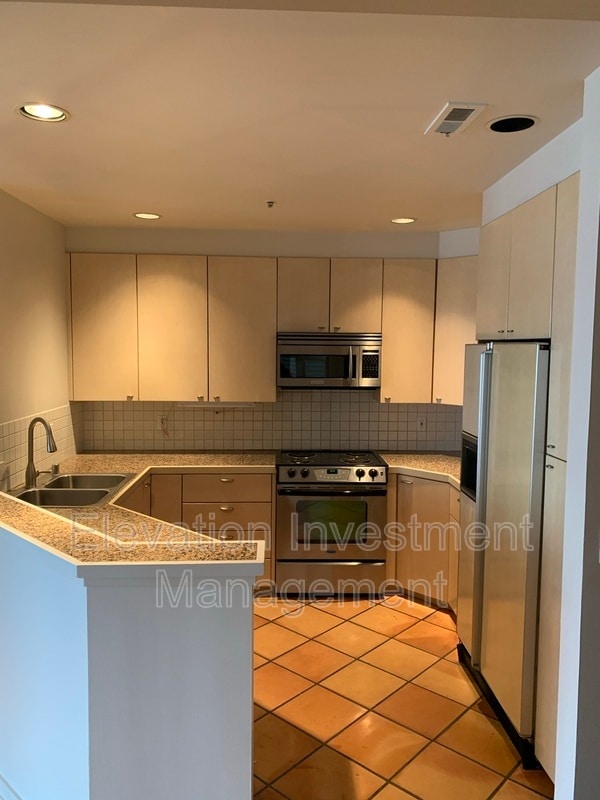 Foto del edificio - 1374 Alki Ave SW
