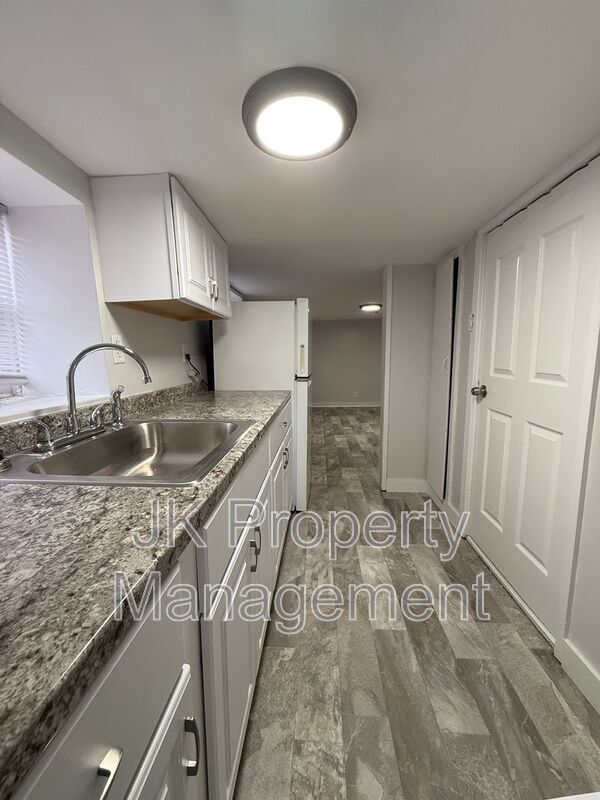 Foto del edificio - 1016 8th Ave S