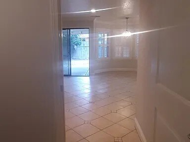 Building Photo - 9003 Bridgewood Ct