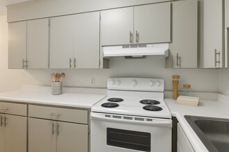 Building Photo - North Park Apartments