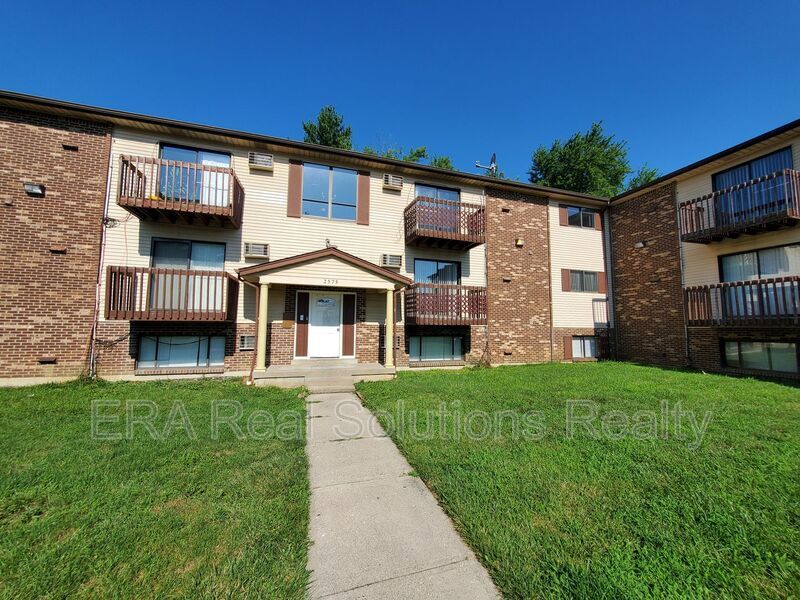 2575 Galbraith Rd Unit 8, Cincinnati, OH 45239 Condo for Rent in