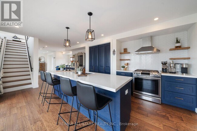 Photo du bâtiment - 181 Cedar Grove Dr