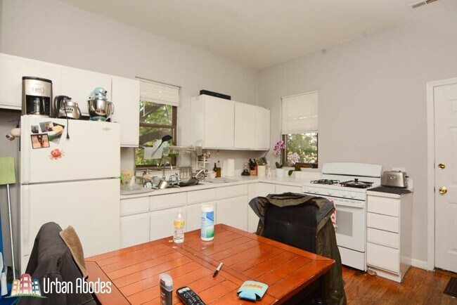 Foto del edificio - 456 N Paulina St
