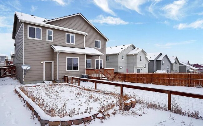 Foto del edificio - 7425 Willowdale Dr