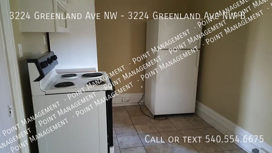3224 Greenland Ave NW Unit 3224 Greenland Ave NWB, Roanoke, VA 24012
