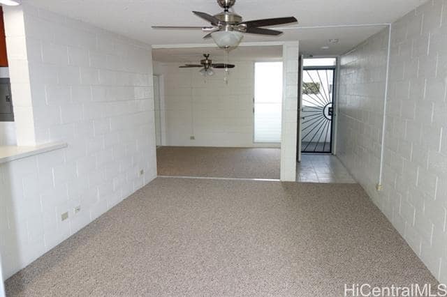 Foto del edificio - 647 Kunawai Ln