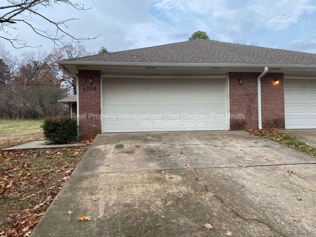 Building Photo - 230 W Gary St