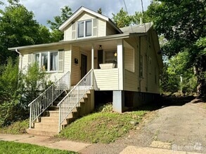 Building Photo - 265 S 8th Ave