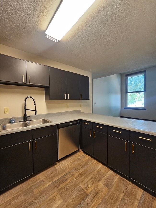 Interior Photo - Lincoln School Apartments