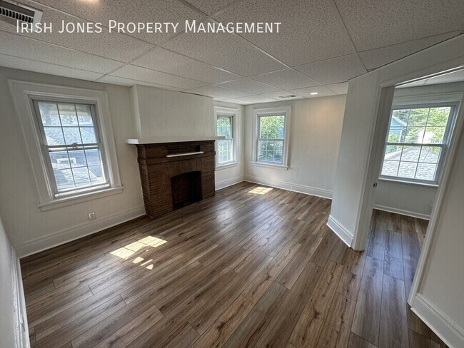 Foto del edificio - 24 Red Jacket Pkwy