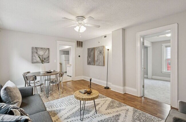 Foto del edificio - 1504 4th St NE