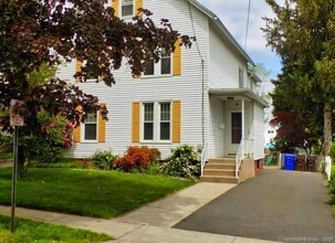 Building Photo - 128 Lincoln St