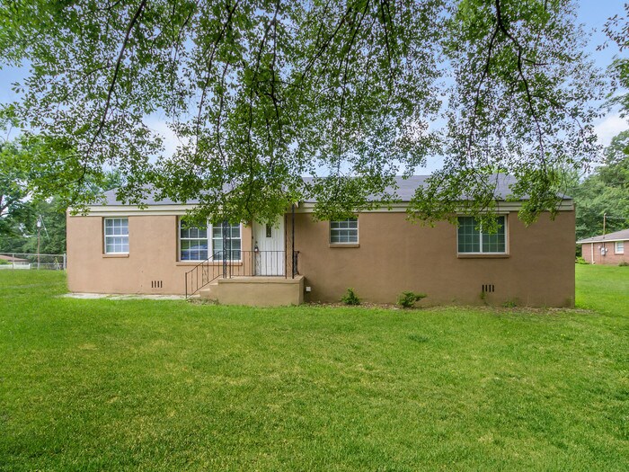 The Spanish Forte House for Rent in Center Point, AL