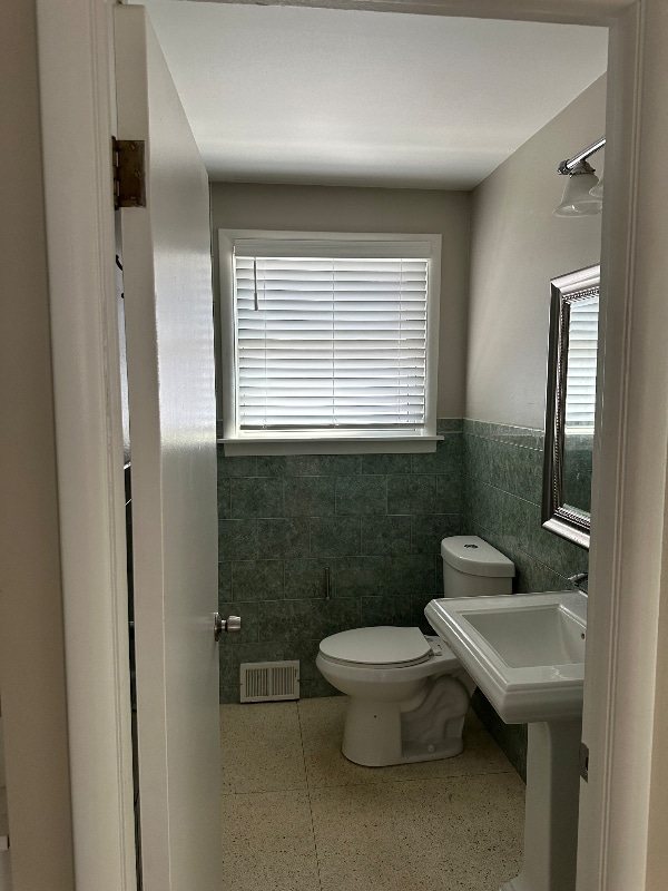 Foto del edificio - 953 Burton Ave