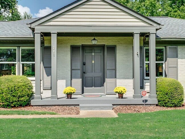Building Photo - Charming Ranch in Franklin