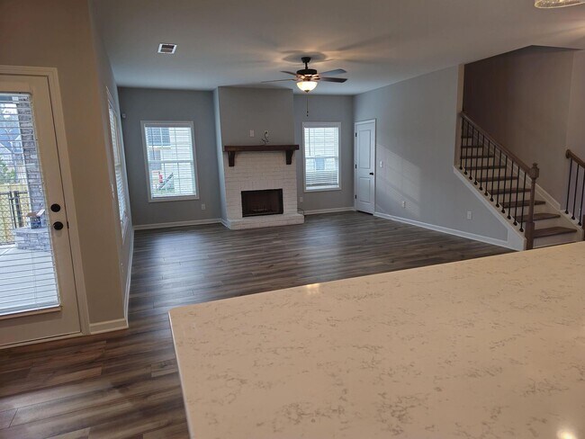 Building Photo - 807 Kilworth Cir