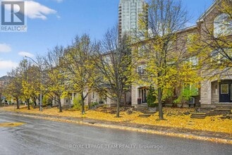 Building Photo - 128 Lanark Ave