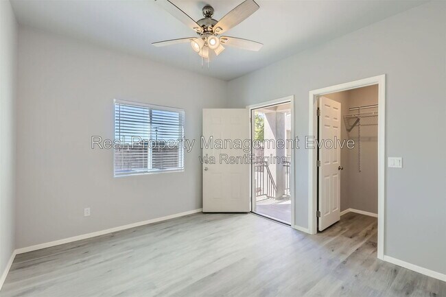 Foto del edificio - 7010 N 80th Ave