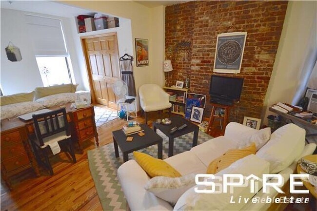 Foto del edificio - 814 10th Ave
