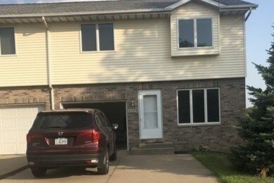 Foto del edificio - 2208 Holiday Rd