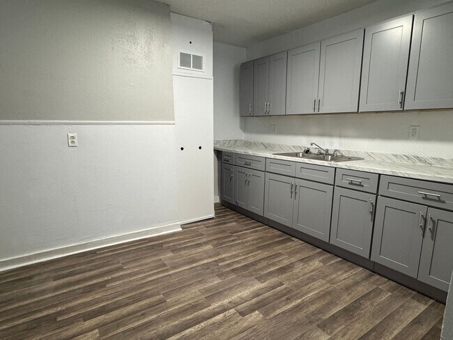 Foto del edificio - 1701 SW Jefferson Ave