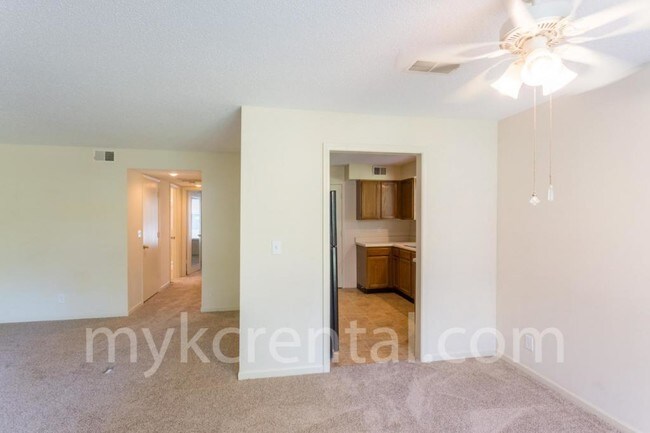 Building Photo - 11204 Nieman Rd. #101