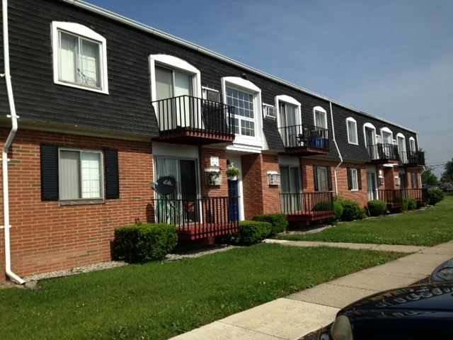 Building Photo - 24450 Little Mack Ave