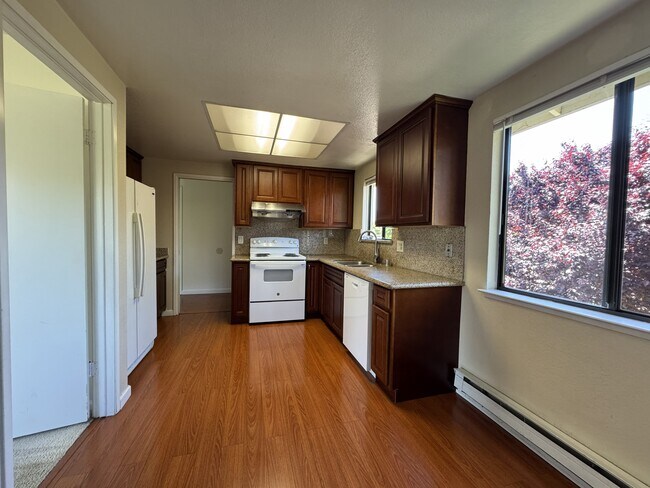 Foto del edificio - 832 N Abbott Ave