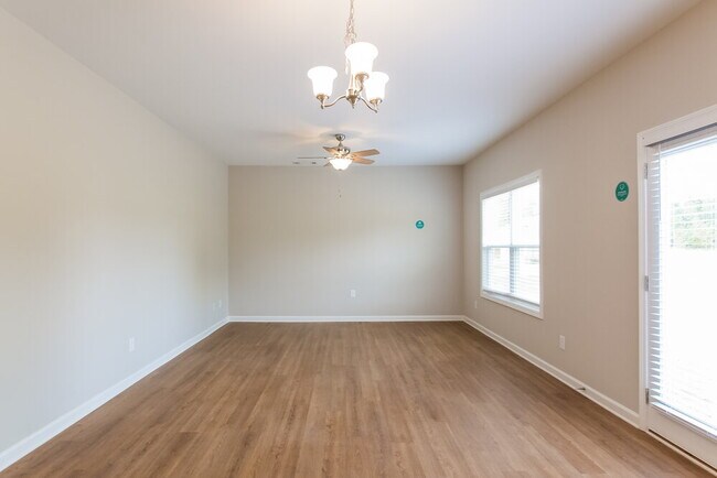 Foto del edificio - 22 Castlemoor Loop