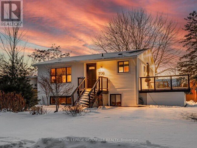 Photo du bâtiment - 706 Annland St