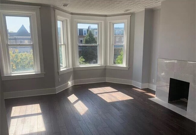 Foto del edificio - 1123 Fairmont St NW