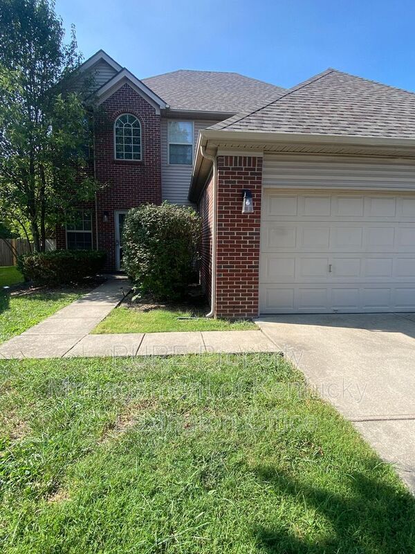 Foto del edificio - 204 Fairgrounds Dr