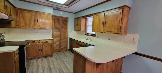 Foto del edificio - Gorgeous 3 bedroom/2 bath home in cul-de-s...