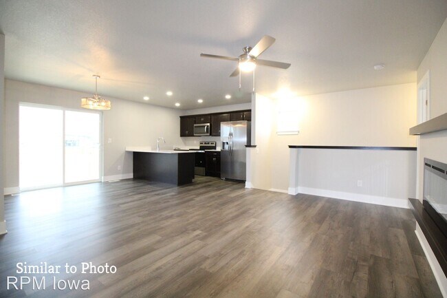 Building Photo - 4 br, 3 bath House - 1007 NE 16th Street