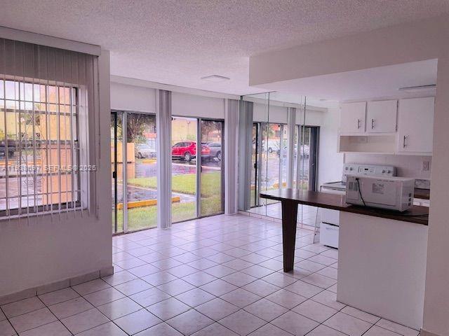 Foto del edificio - 9311 SW 4th St