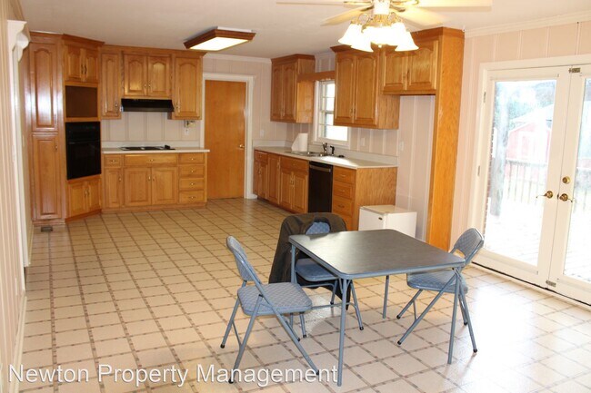 Foto del edificio - 3 br, 2 bath House - 1106 Winston Drive