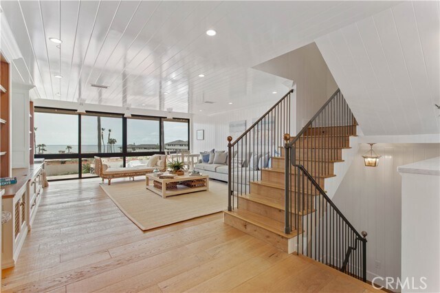 Building Photo - 16 Blue Lagoon