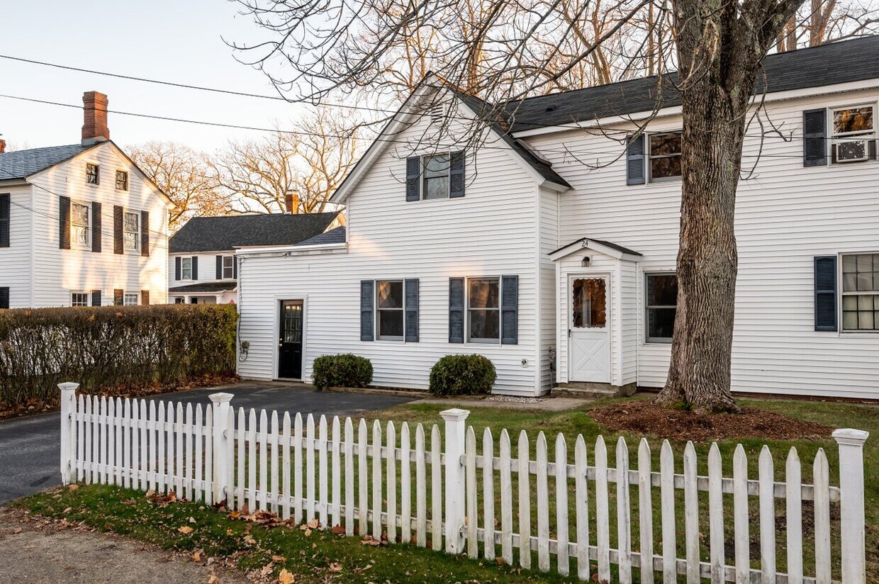 Primary Photo - 24 Garfield St