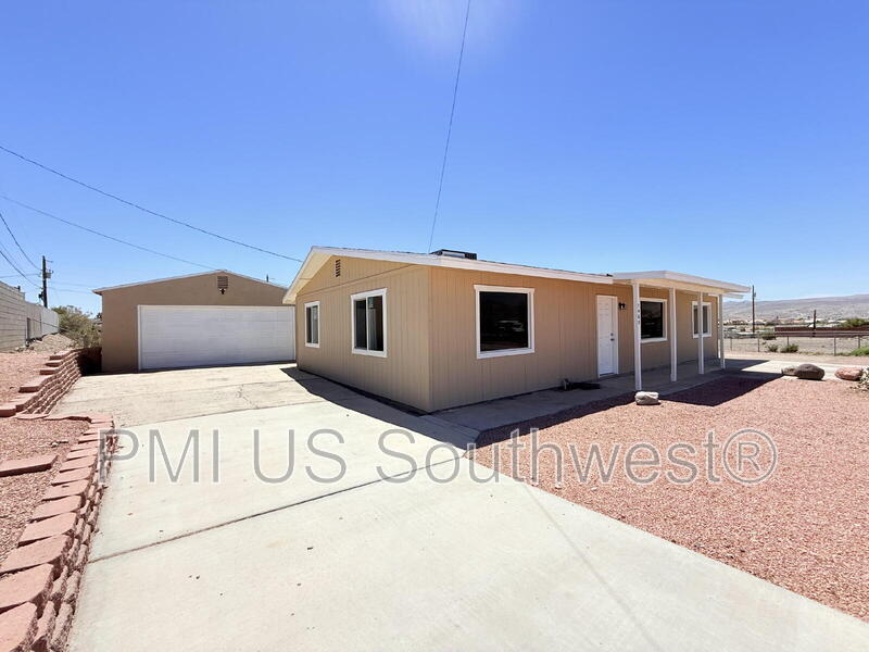 Foto principal - 1460 Horseshoe Ln